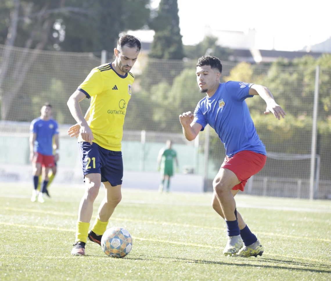 Lliga Elit 24-25. Jornada 8. UE CASTELLDEFELS - FC VILAFRANCA: 1-2. Primera derrota a casa