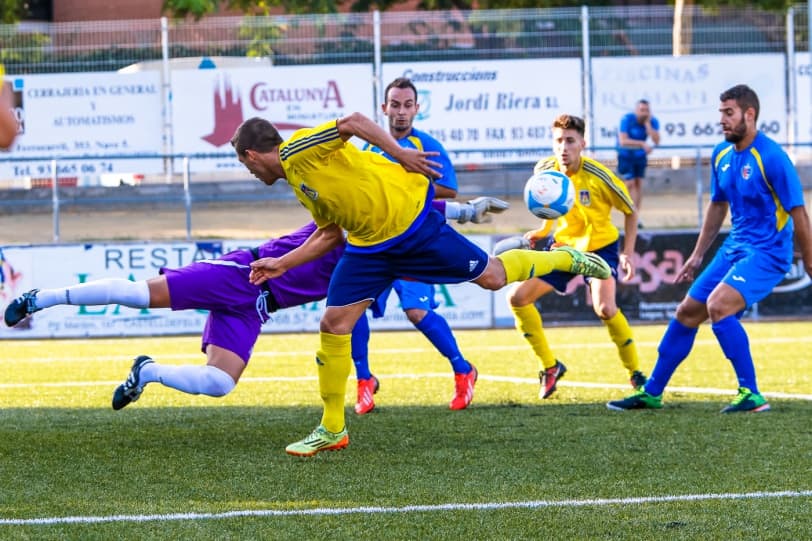 Jornada 18. CF VILA-SECA - UE CASTELLDEFELS: 3-0. Fluix inici de segona volta