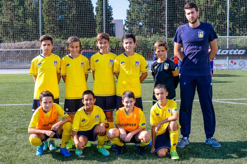 PARTIT DE LA JORNADA FUTBOL BASE: Derrota de l&#039;Aleví B contra un potent FC Barcelona (1-7)