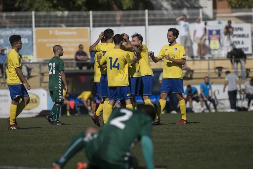 Jornada 11. UE CASTELLDEFELS - PALAMÓS CF: 4-1. Contundent primera victòria local de la temporada