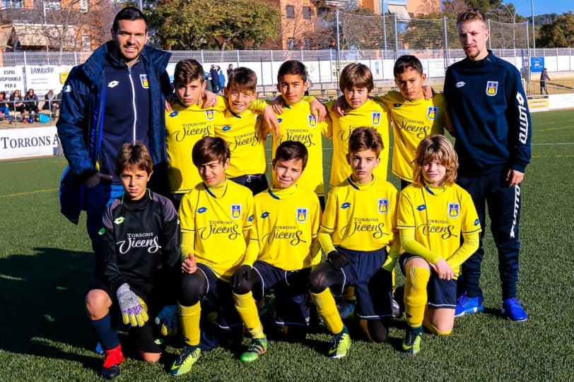 PARTIT DE LA JORNADA FUTBOL BASE. L&#039;Aleví A no pot amb un gran Cornellà (4-8)