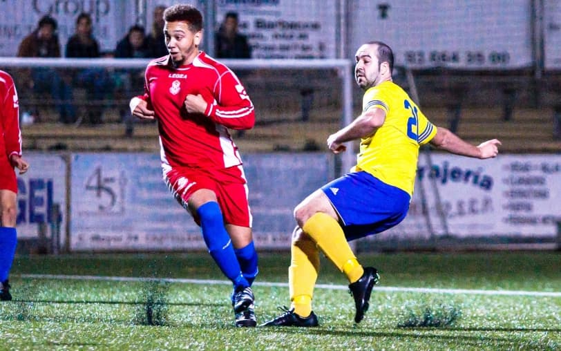 Tercera Catalana. Grup 8. UE CASTELLDEFELS B - CF VINYETS MOLÍ VELL: 4-2