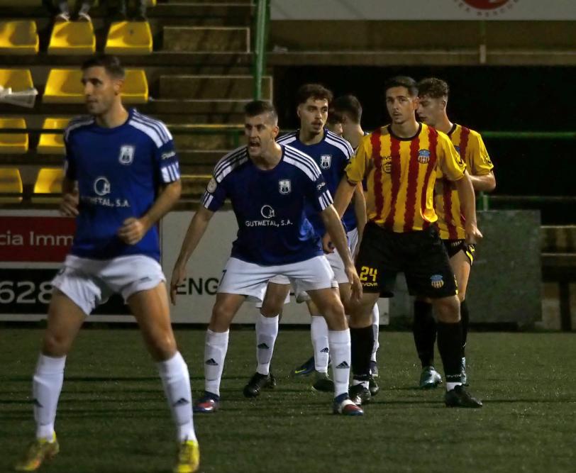 Tercera #RFEF 22-23 (Grup 5). UE SANT ANDREU - UE CASTELLDEFELS: 2-0. Condemnats per la poca contundència a les àrees