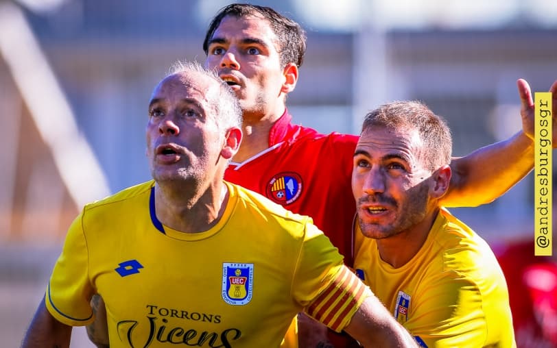 Jornada 18. UE CASTELLDEFELS - UE OLOT: 2-2. Oda al futbol