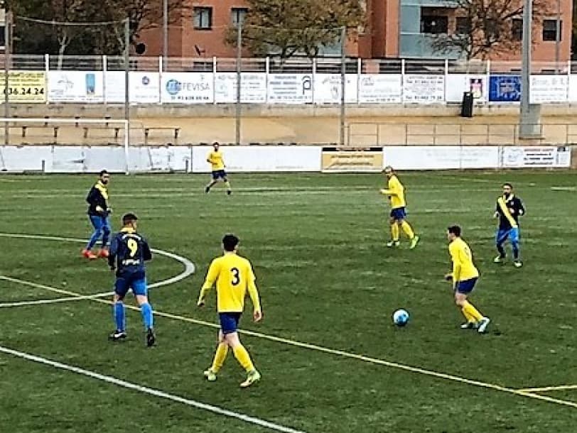 Tercera Catalana (Grup 8). UE CASTELLDEFELS B - CD CERVELLÓ: 0-2. Quarta derrota consecutiva