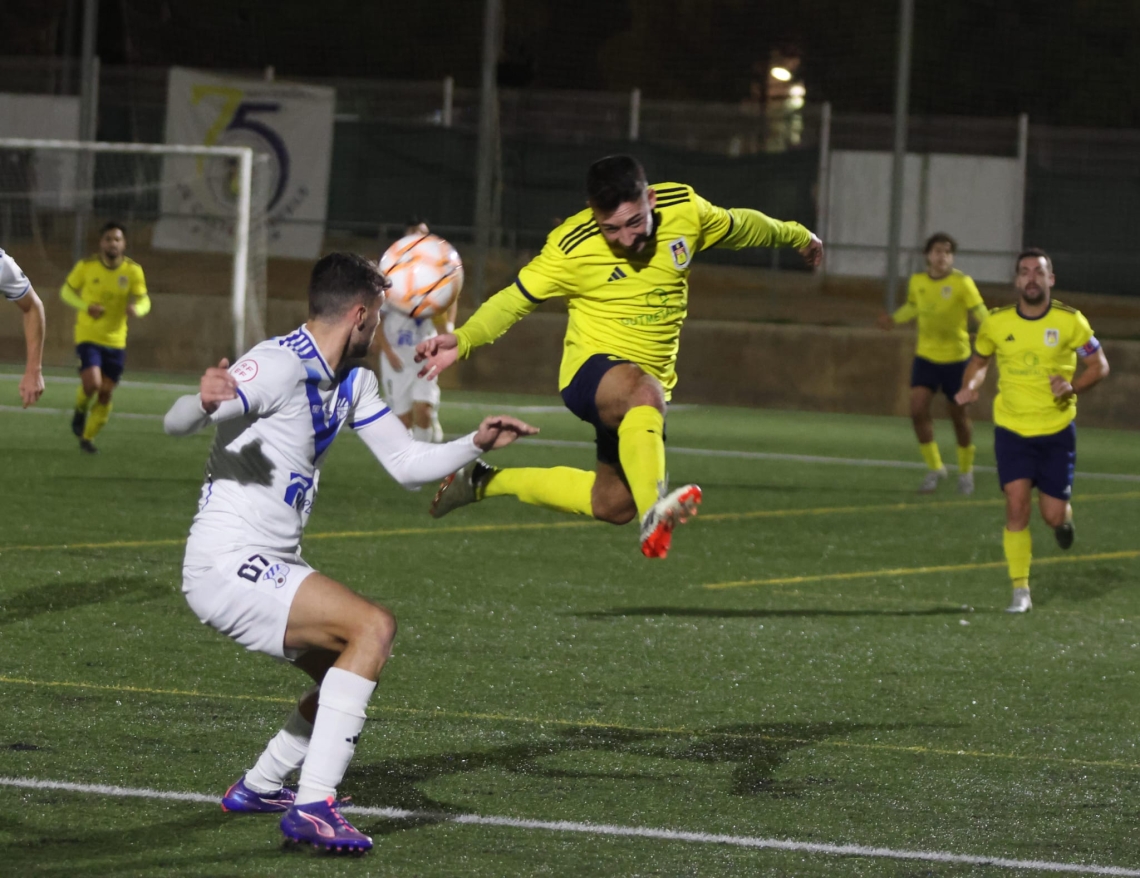 Copa Catalunya 24-25. 6a Eliminatòria. UE CASTELLDEFELS - CE EUROPA: 2-3. Cauen amb el cap ben alt