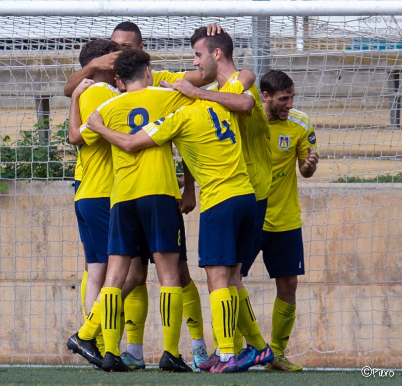 Tercera #RFEF 22-23 (Grup 5). UE CASTELLDEFELS - FE GRAMA: 1-0. Tres punts merescuts en un vistós espectacle