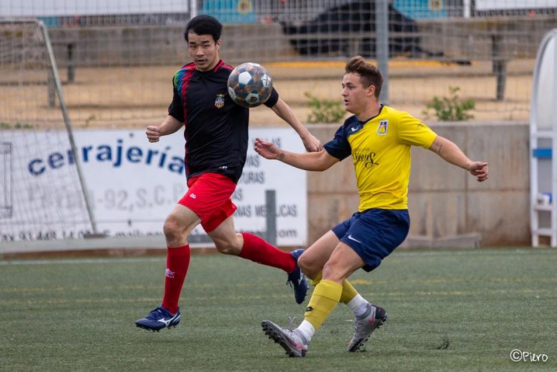 Tercera Catalana 20-21. Jornada 8. UE CASTELLDEFELS B - CF LA FLORIDA: 3-1. Final feliç