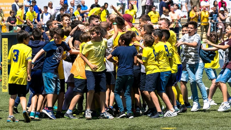 Jornada 38. UE CASTELLDEFELS - CF MONTAÑESA: 3-0. Últim partit de lliga amb final feliç. A un ascens de la permanència