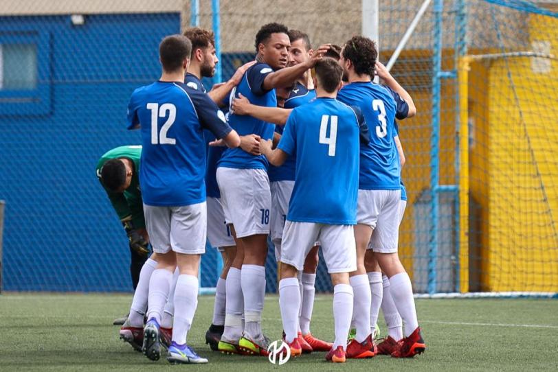 Tercera #RFEF 21-22. Jornada 28. EE GUINEUETA - UE CASTELLDEFELS: 1-2. Victòria balsàmica